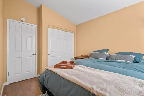 Bedroom - 356 Wilson Ln, Windsor, CA 95492 photo 4 of 4
