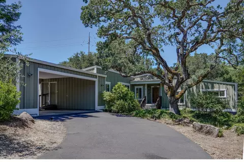 3 Oak Grove Way, Napa, CA 94559