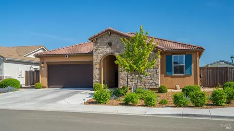 805 Broadfork Cir, Vacaville, CA 95687