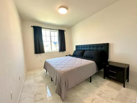 Bedroom - 1401 Jamboree Dr, Fairfield, CA 94533 photo 11 of 15