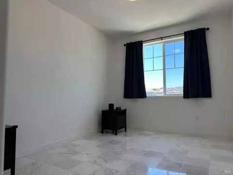 Bedroom - 1401 Jamboree Dr, Fairfield, CA 94533 photo 13 of 15