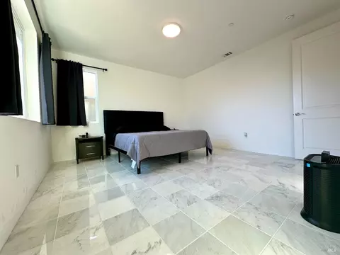Bedroom - 1401 Jamboree Dr, Fairfield, CA 94533 photo 5 of 15