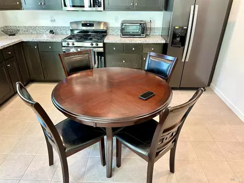 Dining - 1401 Jamboree Dr, Fairfield, CA 94533 photo 1 of 2