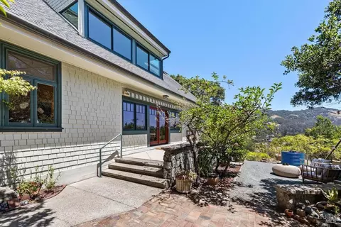 30 Coleman Dr, San Rafael, CA 94901