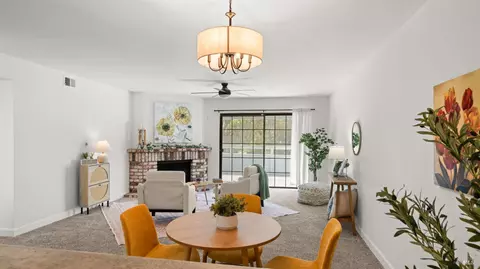 1889 Chantilly Ln, Hayward, CA 94541