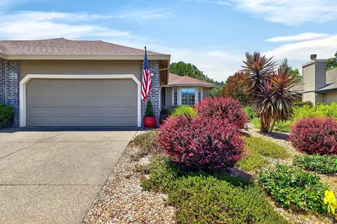 Exterior - 317 Miramonte Pl, Santa Rosa, CA 95409 photo 1 of 11