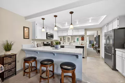 Kitchen - 317 Miramonte Pl, Santa Rosa, CA 95409 photo 6 of 6