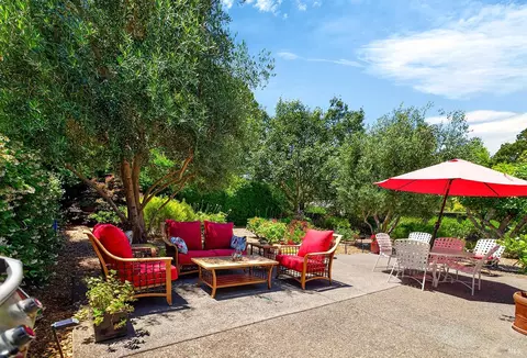 Exterior - 317 Miramonte Pl, Santa Rosa, CA 95409 photo 6 of 11