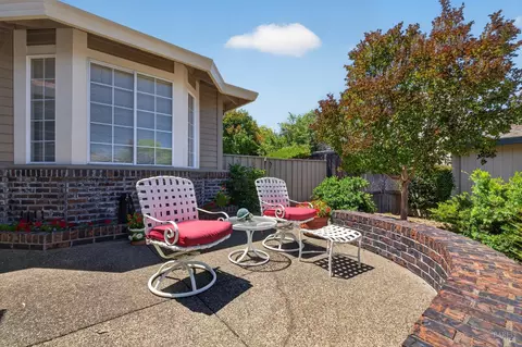 Exterior - 317 Miramonte Pl, Santa Rosa, CA 95409 photo 3 of 11