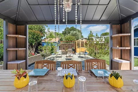 362 Nicoli Ln, Sonoma, CA 95476