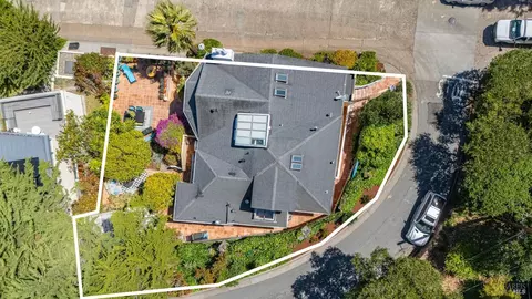 Other - 2 Lower Crescent Ave, Sausalito, CA 94965 photo 4 of 8