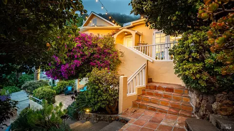2 Lower Crescent Ave, Sausalito, CA 94965