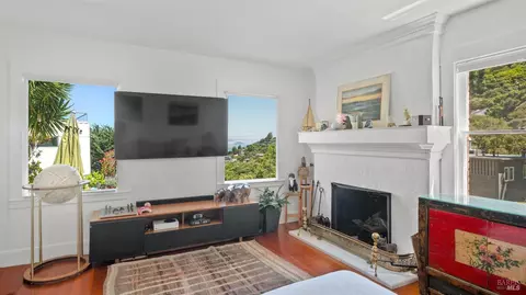 Living - 2 Lower Crescent Ave, Sausalito, CA 94965 photo 3 of 4