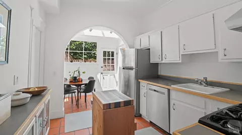 Kitchen - 2 Lower Crescent Ave, Sausalito, CA 94965 photo 4 of 4