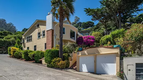 Exterior - 2 Lower Crescent Ave, Sausalito, CA 94965 photo 3 of 14