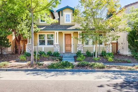 2833 Linwood Ave, Santa Rosa, CA 95404