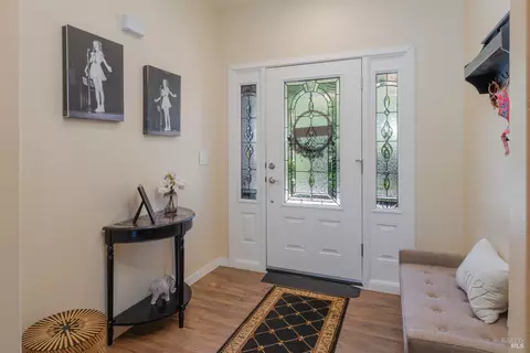 Entry Way - 1051 Helen Ave, Ukiah, CA 95482 photo 1 of 2