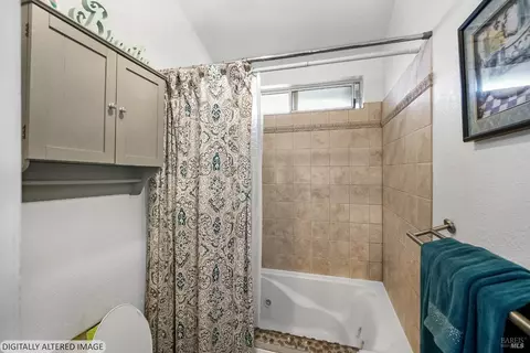 Bath - 2496 E Atlantic Ave, Fairfield, CA 94533 photo 3 of 4