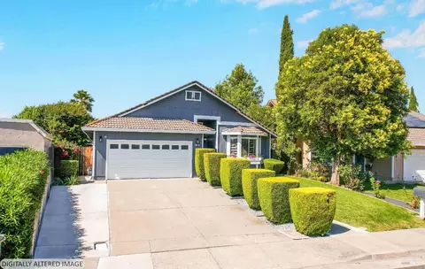 Exterior - 2496 E Atlantic Ave, Fairfield, CA 94533 photo 3 of 28