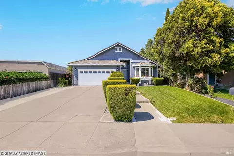 Exterior - 2496 E Atlantic Ave, Fairfield, CA 94533 photo 4 of 28