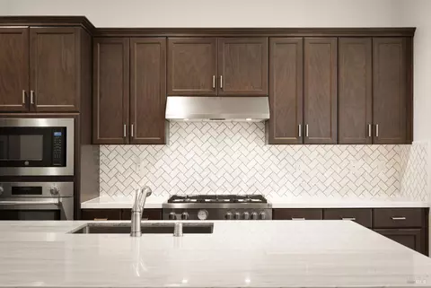 Kitchen - 2409 Waterside Dr, Fairfield, CA 94533 photo 5 of 7