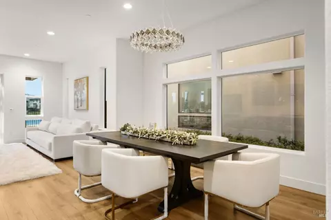 Dining - 2409 Waterside Dr, Fairfield, CA 94533 photo 3 of 4