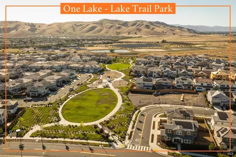 View/Area - 2409 Waterside Dr, Fairfield, CA 94533 photo 8 of 9