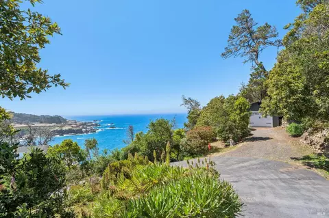 View/Area - 23430 Highway 1, Jenner, CA 95450 photo 8 of 14