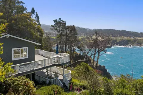 View/Area - 23430 Highway 1, Jenner, CA 95450 photo 4 of 14
