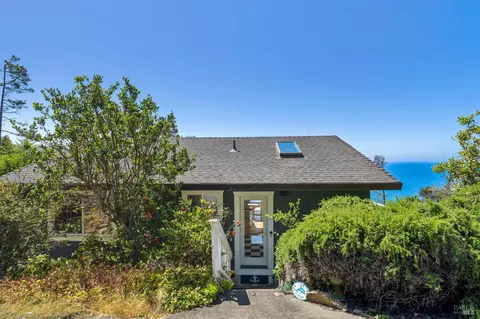 Exterior - 23430 Highway 1, Jenner, CA 95450 photo 4 of 13