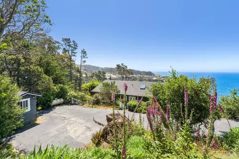 Exterior - 23430 Highway 1, Jenner, CA 95450 photo 2 of 13