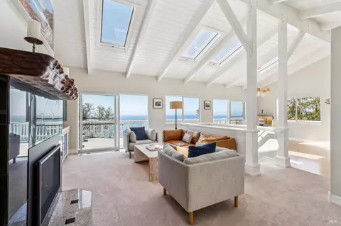 Living - 23430 Highway 1, Jenner, CA 95450 photo 4 of 7