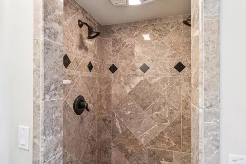 Bath - 23430 Highway 1, Jenner, CA 95450 photo 3 of 5