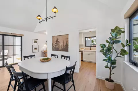 Dining - 762 Crocus Dr, Sonoma, CA 95476 photo 5 of 5