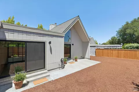 Exterior - 762 Crocus Dr, Sonoma, CA 95476 photo 7 of 12