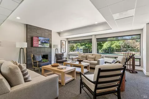 Living - 762 Crocus Dr, Sonoma, CA 95476 photo 7 of 7