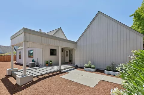 Exterior - 762 Crocus Dr, Sonoma, CA 95476 photo 9 of 12