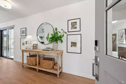 Entry Way - 762 Crocus Dr, Sonoma, CA 95476 photo 1 of 3