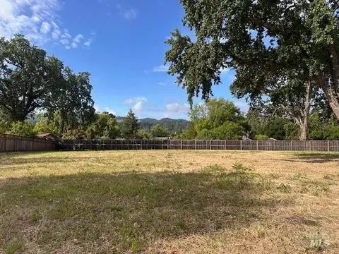1704 Emerald Dr, Calistoga, CA 94515