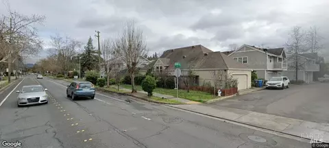 2194 Naomi Pl NW, Santa Rosa, CA 95403