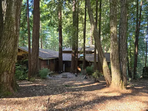 Exterior - 4030 Ridge Cir, Willits, CA 95490 photo 13 of 14
