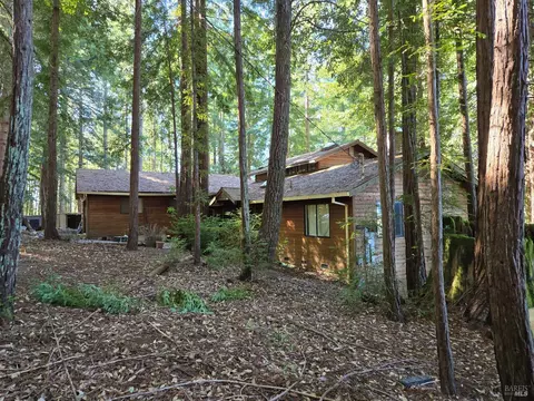 Exterior - 4030 Ridge Cir, Willits, CA 95490 photo 2 of 14