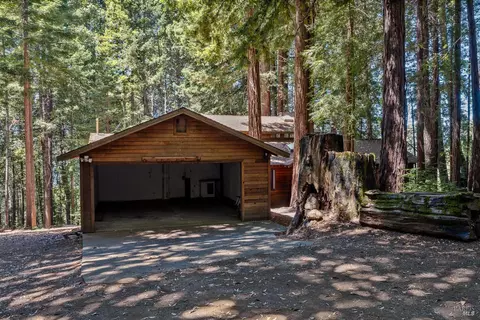 Exterior - 4030 Ridge Cir, Willits, CA 95490 photo 4 of 10
