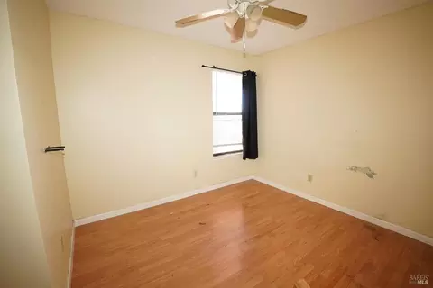Bedroom - 325 Jordan St, Vallejo, CA 94591 photo 2 of 4