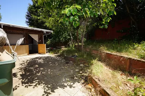 Exterior - 325 Jordan St, Vallejo, CA 94591 photo 16 of 18