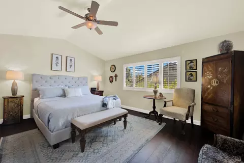 Bedroom - 413 Crownpointe Cir, Vacaville, CA 95687 photo 1 of 9