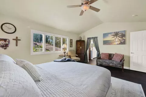 Bedroom - 413 Crownpointe Cir, Vacaville, CA 95687 photo 3 of 9