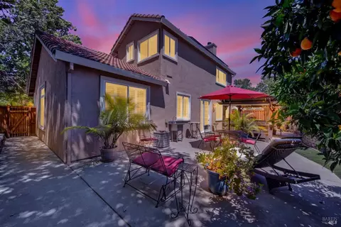 Exterior - 413 Crownpointe Cir, Vacaville, CA 95687 photo 29 of 29