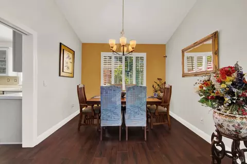 Dining - 413 Crownpointe Cir, Vacaville, CA 95687 photo 1 of 6