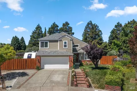 645 Snapdragon Pl, Benicia, CA 94510